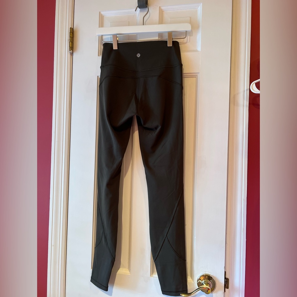 Lululemon leggings - Picture 4 of 5
